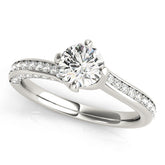 White gold Round Solitaire Diamond Twist Band with Pavé Setting and Four-Prong Setting