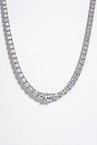 White Gold Round Brilliant Elite Graduated Diamond Necklace With Solitaire Center And Four-Prong Setting