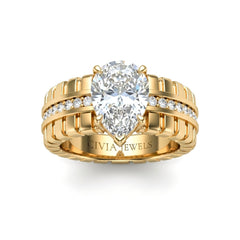 Yellow Gold Pear Diamond Engagement Ring With Ribbed Multirow Band