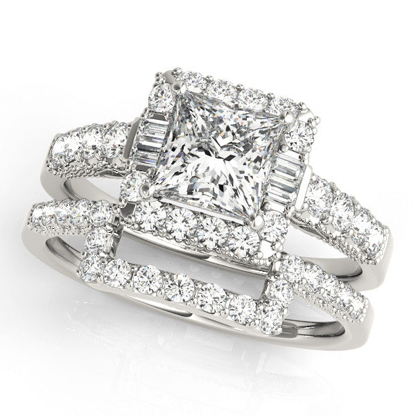 White gold Princess Cut Halo Diamond Engagement Ring with Pavé Band and Four-Prong Setting
