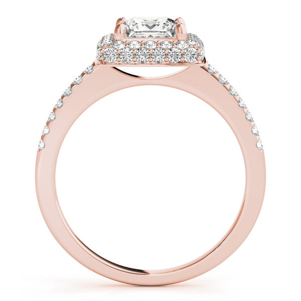 Rose gold Princess Cut Halo Pavé Solitaire Ring with Four-Prong Setting