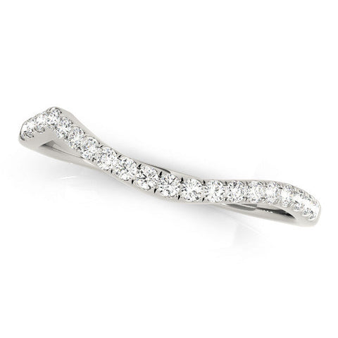 Yellow gold Round Cut Diamond Pavé Curved Band with Shared Prong Setting