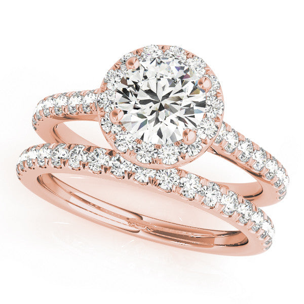 Rose gold Round Halo Pavé Diamond Engagement Ring with Four-Prong Setting