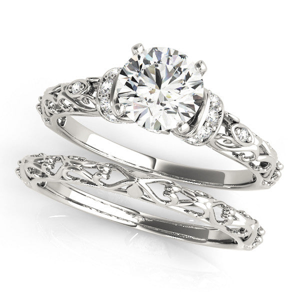 White gold Heart Solitaire Diamond Ring with Filigree Band and Four-Prong Setting