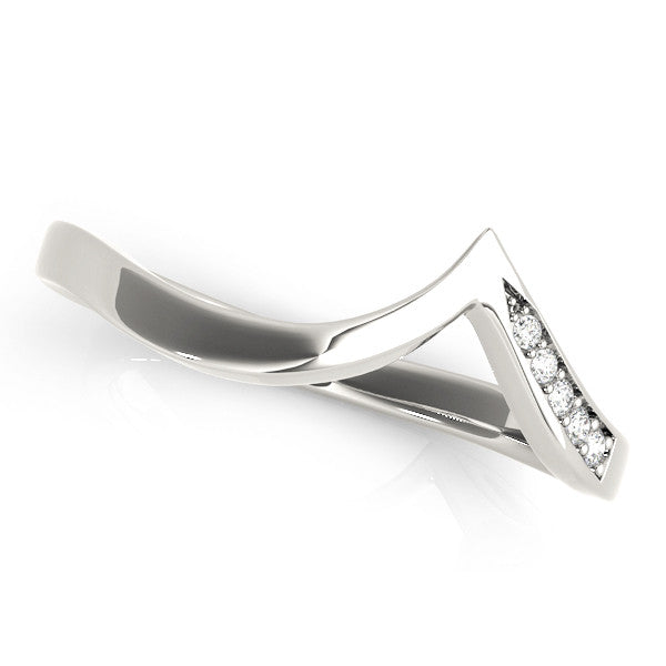 White gold Chevron Diamond Pavé Twist Band