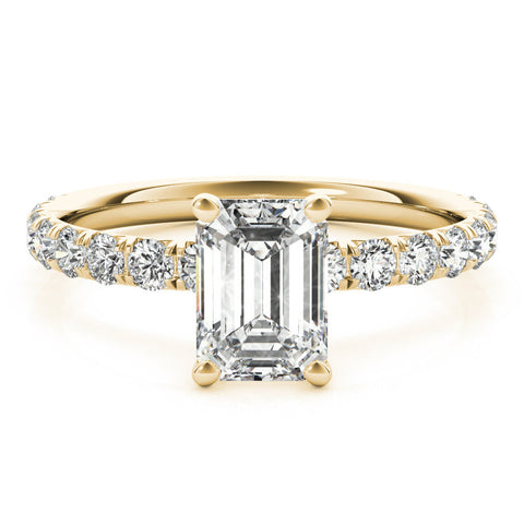 Yellow gold Princess Cut Diamond Pavé Band with Four-Prong Setting