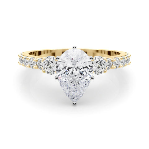 Yellow gold Pear Cut Three-Stone Diamond Pavé Band with Prong Setting