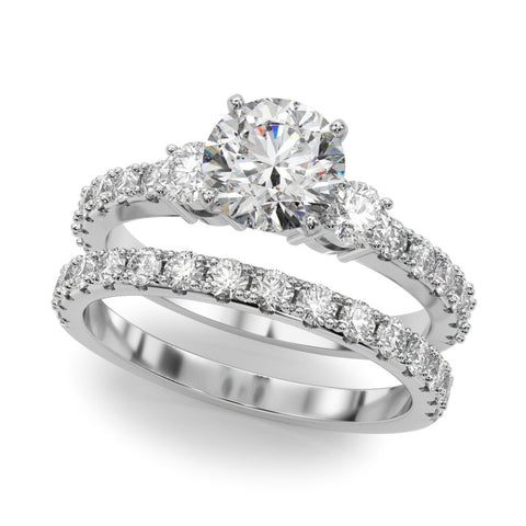 White gold Round Cut Three-Stone Diamond Pavé Band with Prong Setting