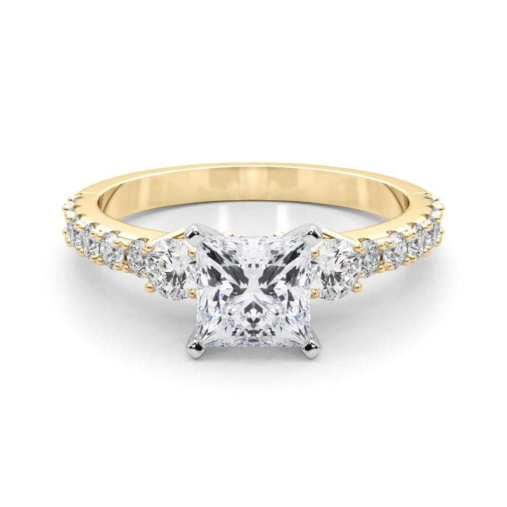 Yellow gold Princess Cut Three-Stone Diamond Pavé Band with Prong Setting