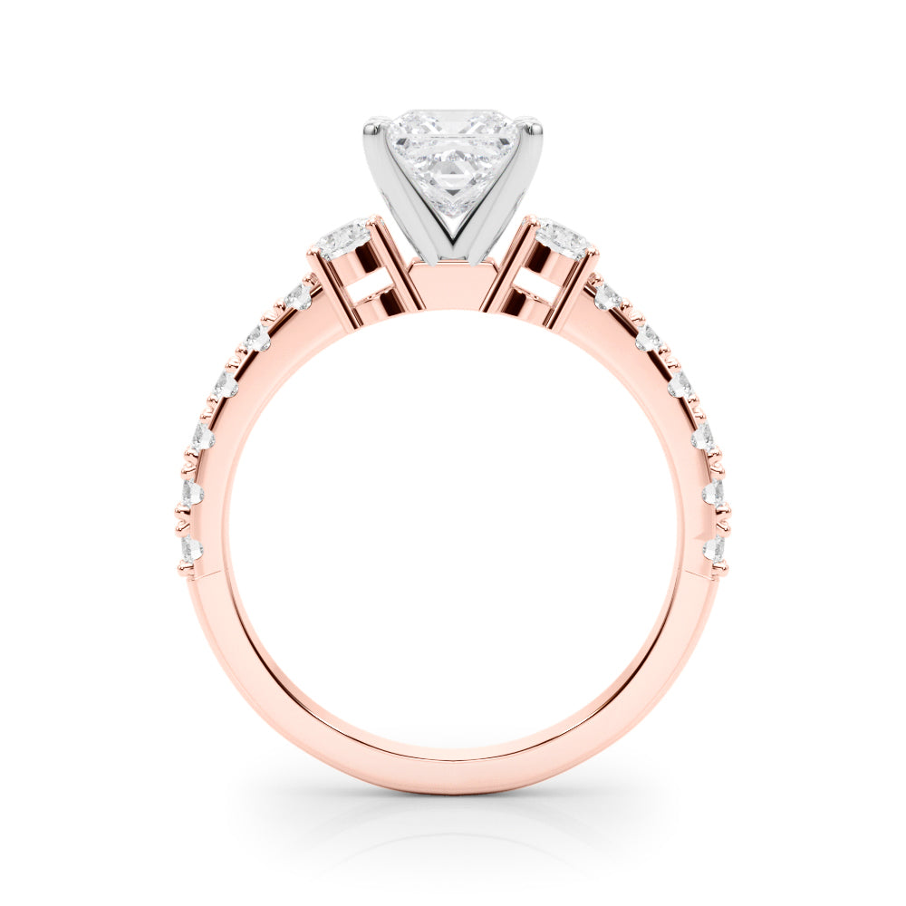 Rose gold Princess Cut Three-Stone Diamond Pavé Band with Prong Setting