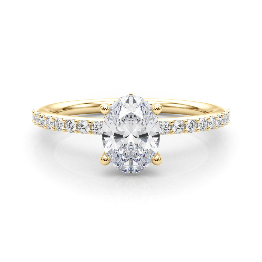 Yellow gold Oval Cut Diamond Pavé Band with Four-Prong Setting