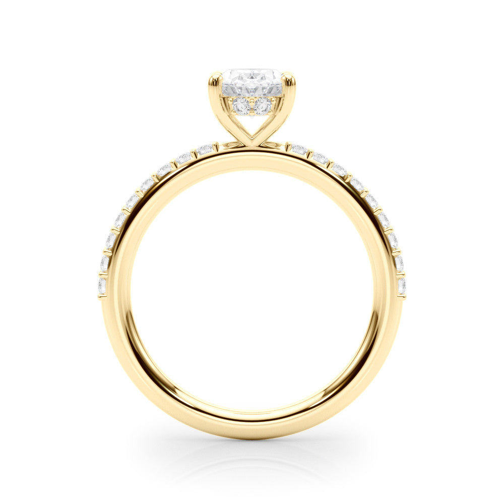 Yellow gold Oval Cut Diamond Pavé Band with Four-Prong Setting