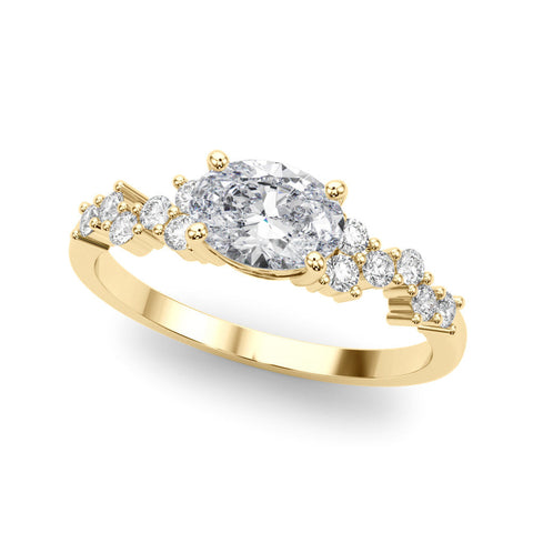 Yellow gold Oval Diamond Cluster Pavé Band with Four-Prong Setting