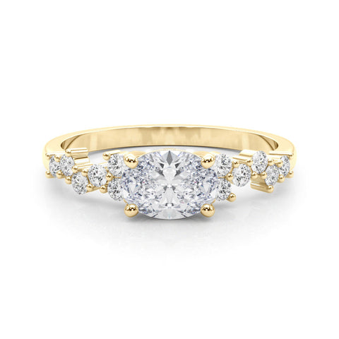 Yellow gold Oval Diamond Cluster Pavé Band with Four-Prong Setting