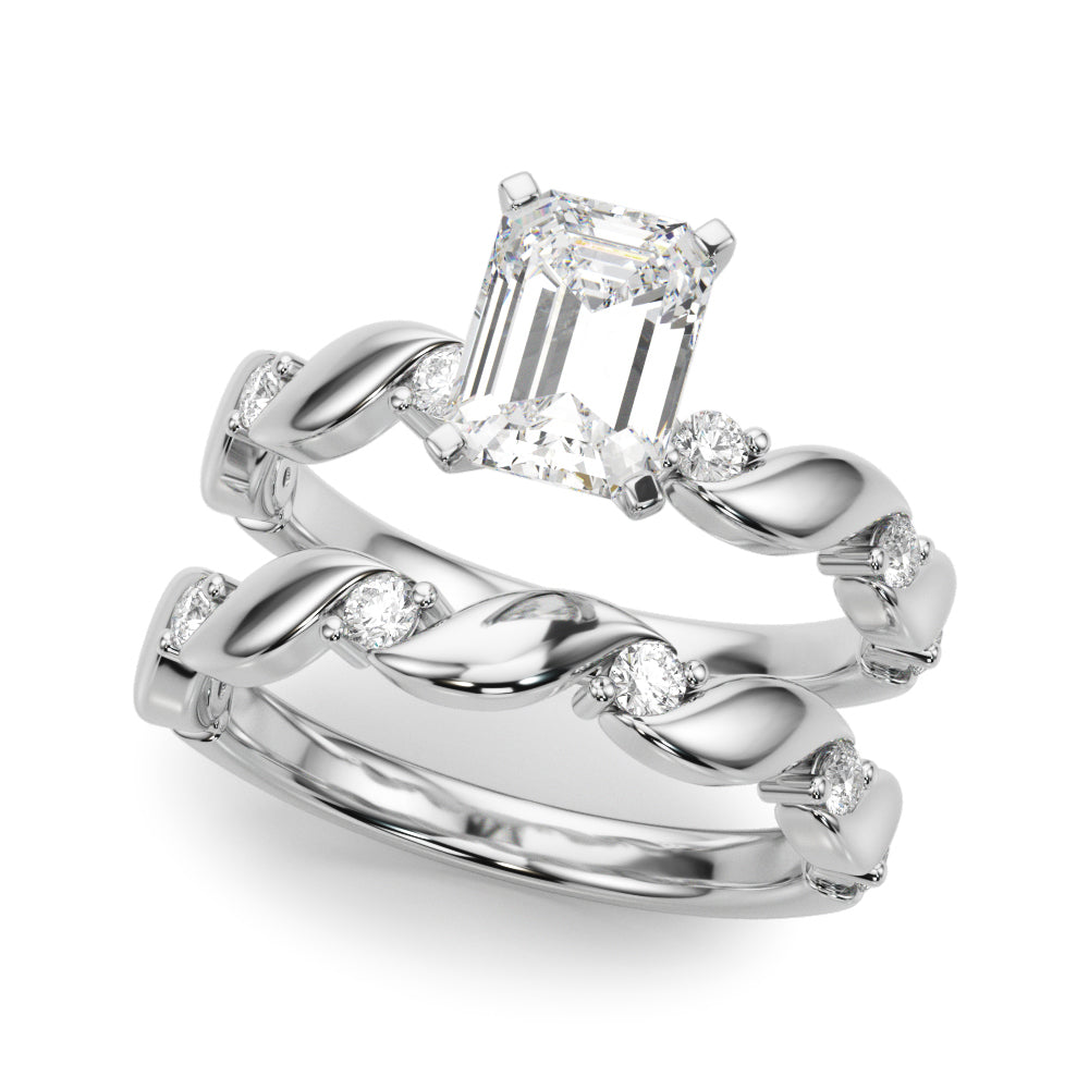 White gold Emerald Solitaire Twisted Band with Prong Setting