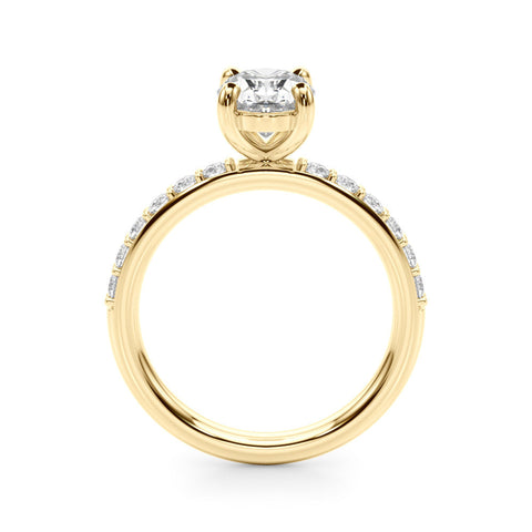 Yellow gold Oval Cut Diamond Pavé Band Solitaire Ring with Four-Prong Setting