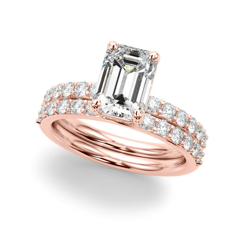 Rose gold Heart Cut Diamond Solitaire with Pave Band and Four-Prong Setting