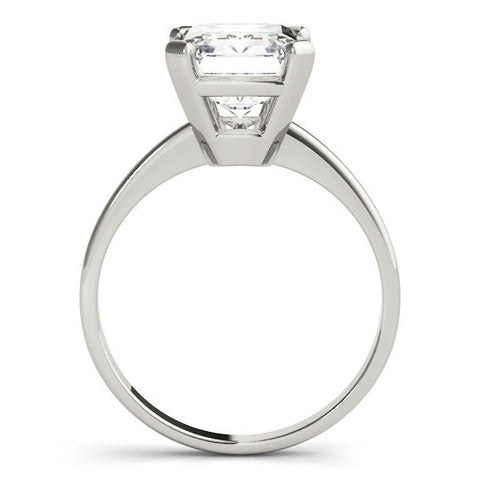 White gold Emerald Cut Solitaire Ring with Four-Prong Setting and Classic Band