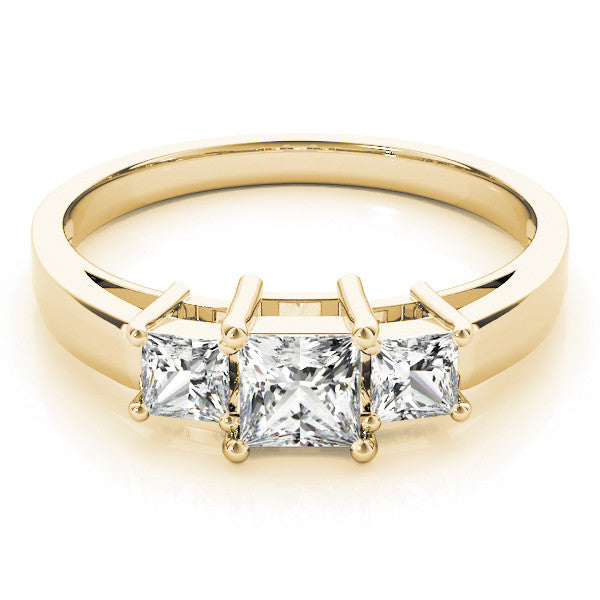 Yellow gold Three-Stone Princess Cut Solitaire Ring with Prong Setting
