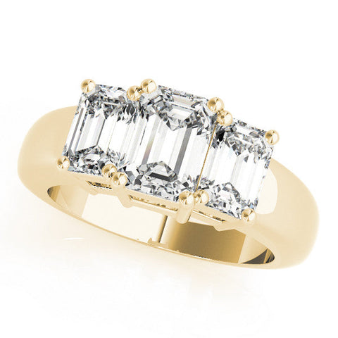 Yellow gold Four-Stone Pear Cut Diamond Ring with Prong Setting on a White Gold Band
