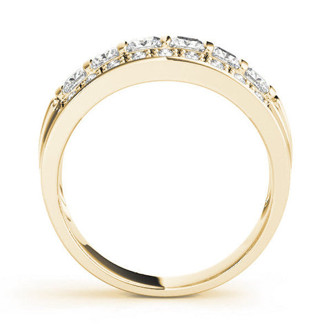 Yellow gold Channel-Set Princess Cut Diamond Pavé Band