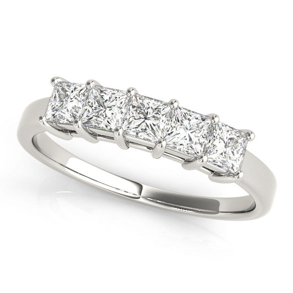 White gold Princess Cut Five-Stone Diamond White Gold Band with Prong Setting