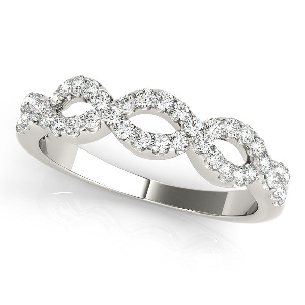 White gold Infinity Diamond Pavé Round Stone Twist Band with Prong Setting
