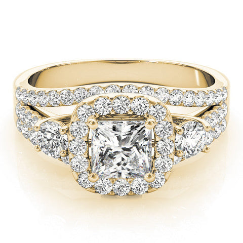 Yellow gold Halo Princess Cut Split Shank Diamond Ring with Four-Prong Setting