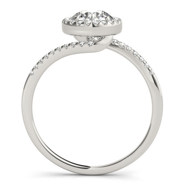 Silver Halo Round Cut Twisted Band Pavé Setting Ring