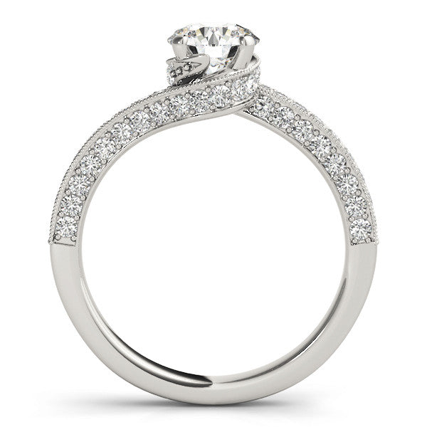 Silver Round Solitaire Diamond Twisted Band with Pavé Setting