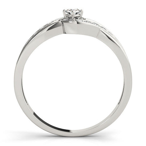 White gold Round Diamond Twist Band with Pavé Setting