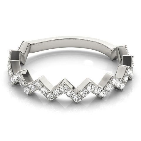 White gold Zigzag Diamond Pave Round Eternity Band with Prong Setting