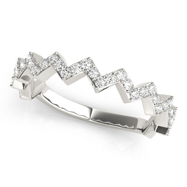 Platinum Zigzag Diamond Pave Round Eternity Band with Prong Setting