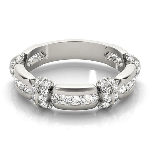 White gold Pavé Round Diamond Link Band with Bezel Setting