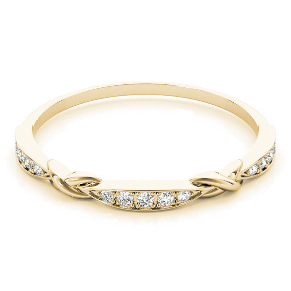 Yellow gold Twisted Diamond Marquise Pavé Band with Shared Prong Setting