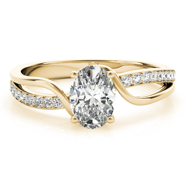 Yellow gold Heart Solitaire Twisted Band with Prong Setting