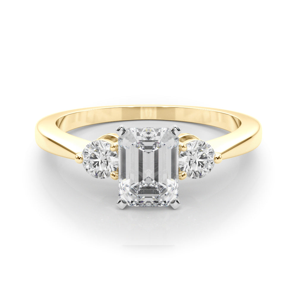 Yellow gold Three-Stone Emerald Solitaire Ring with Tapered Band and Four-Prong Setting