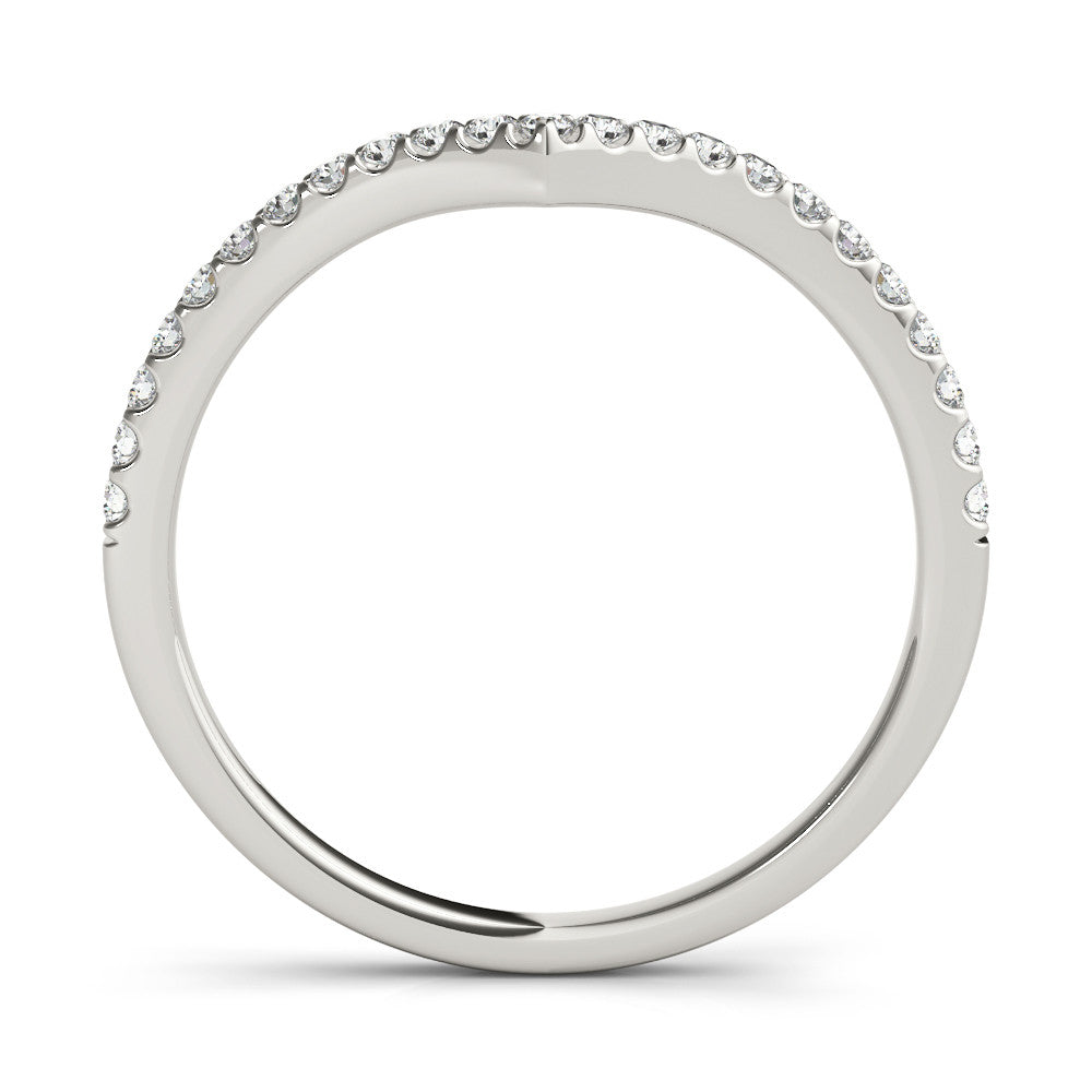 Silver Pavé Round Diamond Chevron Band with Shared Prong Setting