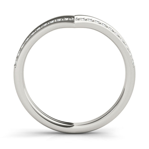 White gold Pavé Round Diamond Chevron Band with Channel Setting