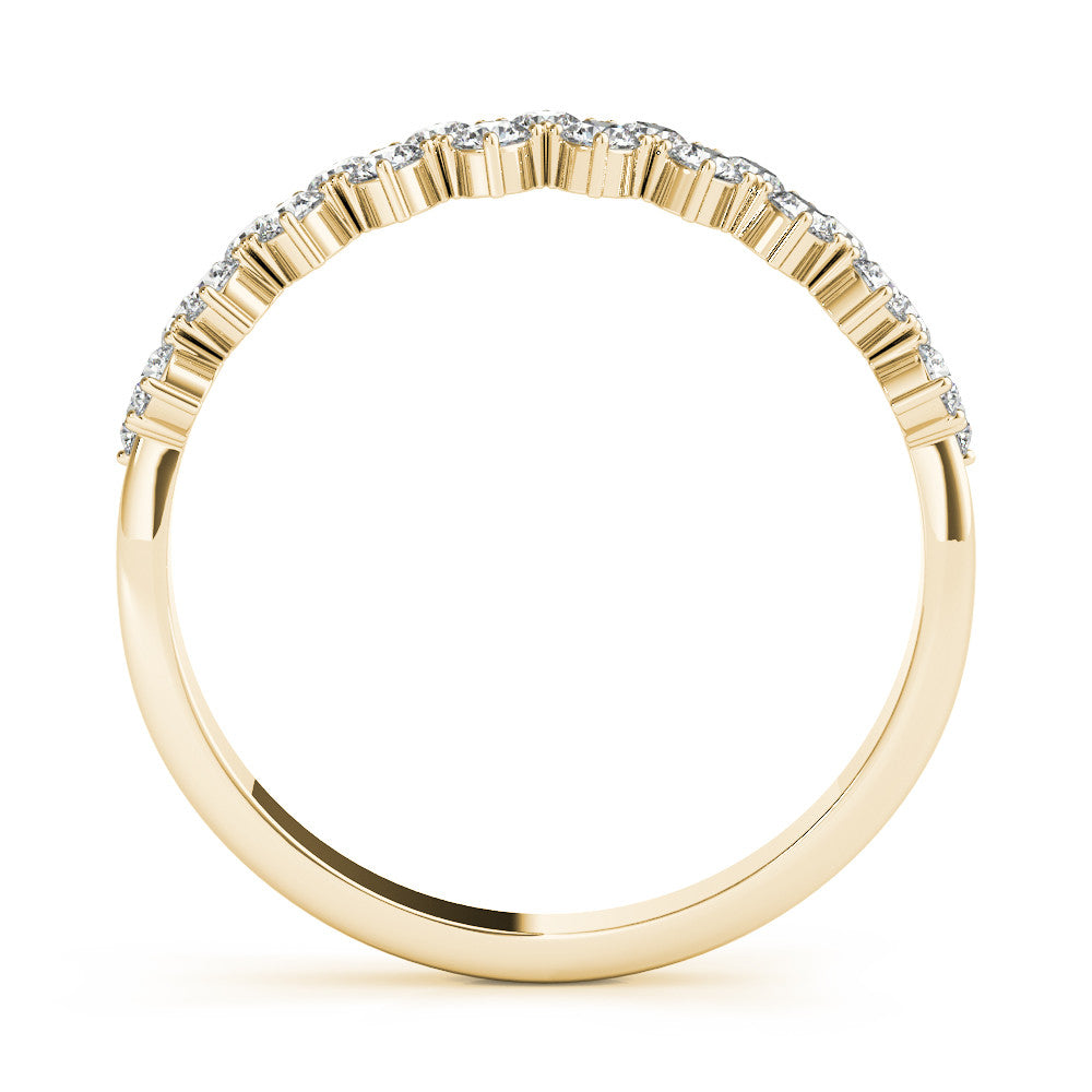 Yellow gold Round Diamond Prong Set Chevron Band