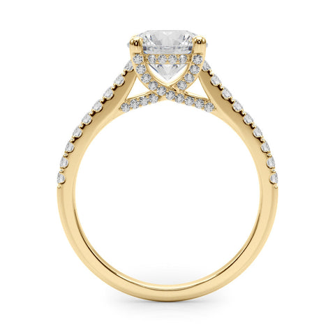 Yellow gold Princess Brilliant Diamond Solitaire with Pavé Band and Four-Prong Setting