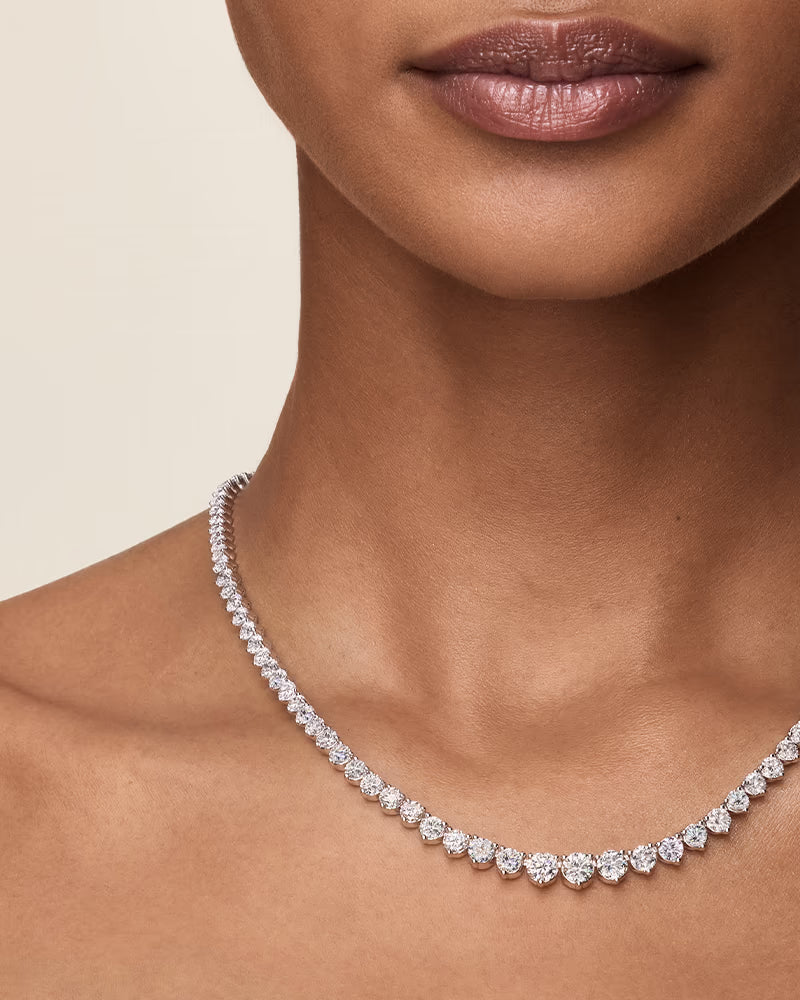 Necklaces & Pendants