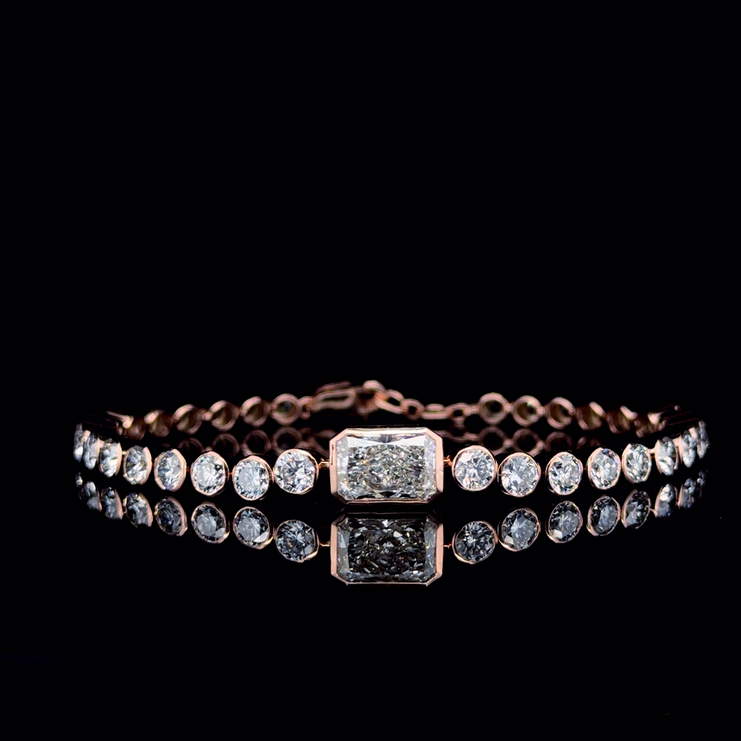 Rose gold Bezel-Set Round Diamond Tennis Bracelet with Radiant Center Diamond