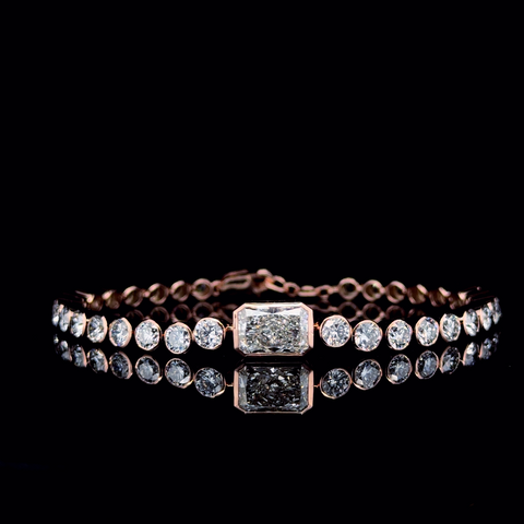 Rose gold Bezel-Set Round Diamond Tennis Bracelet with Radiant Center Diamond